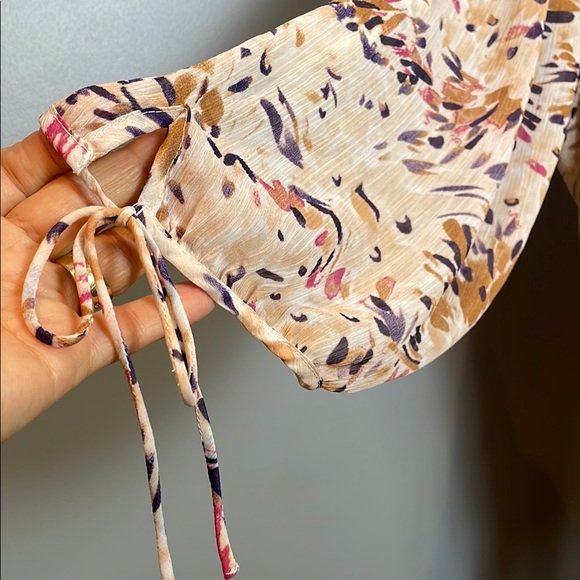 Old Navy Multicolored Off the Shoulder Flutter Sleeve Blouse size XXL Tall - Picture 6 of 9